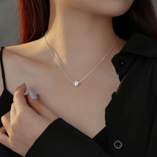 Cat's eye necklace women's 2024 new brushed glare transfer bead necklace women's light luxury niche collarbone chain